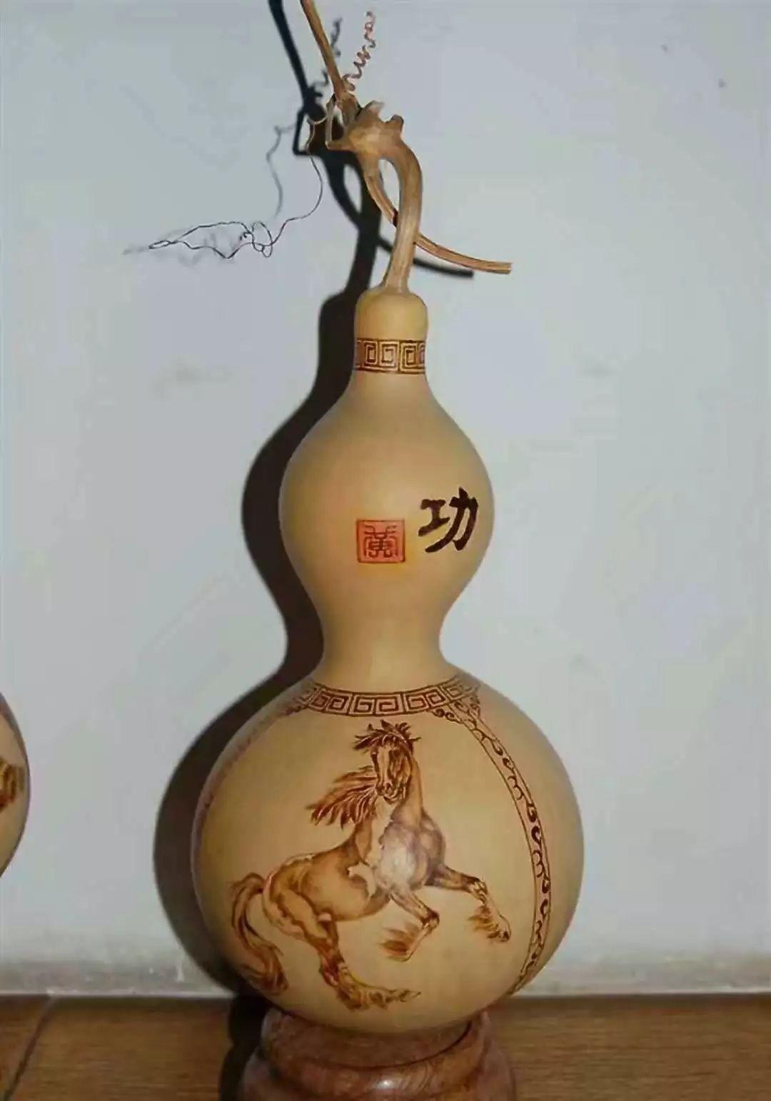 烙画艺术，独特风格与魅力展现